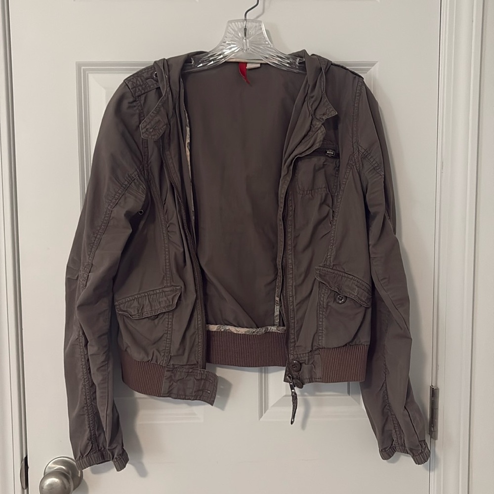 H&M Lightweight Hooded Zip-Up Utility Jacket - 6